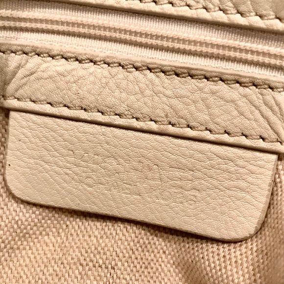 Michael Kors Winter White Leather Handbag - Picture 8 of 8